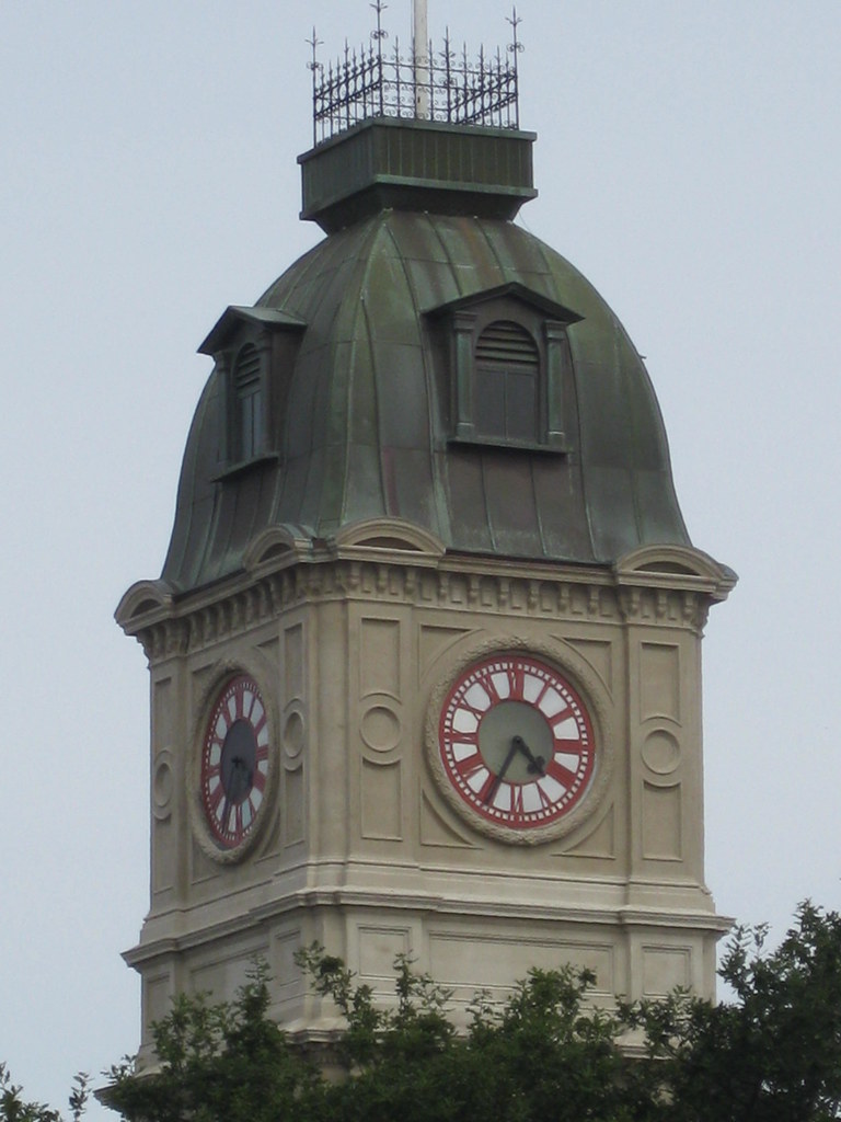 The Clock Tower of the Ballarat Town Hall Sturt Street, … Flickr