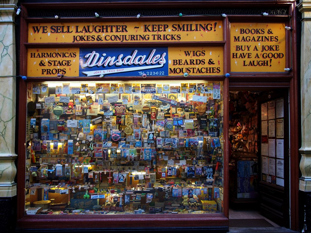 Dinsdale's Joke Shop, Hull One of the oldest Joke shops in… Flickr