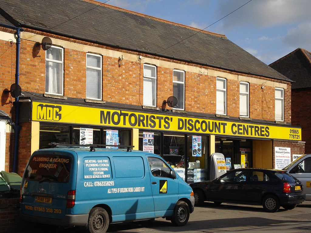 Motorists' Discount Centres, Cowley, Oxford oxford.opengui… Flickr