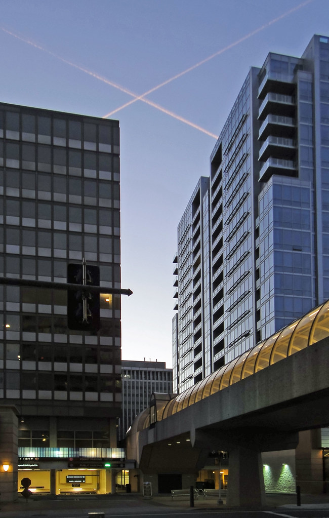 Crystal City I hadn't really noticed that it has overhead … Flickr