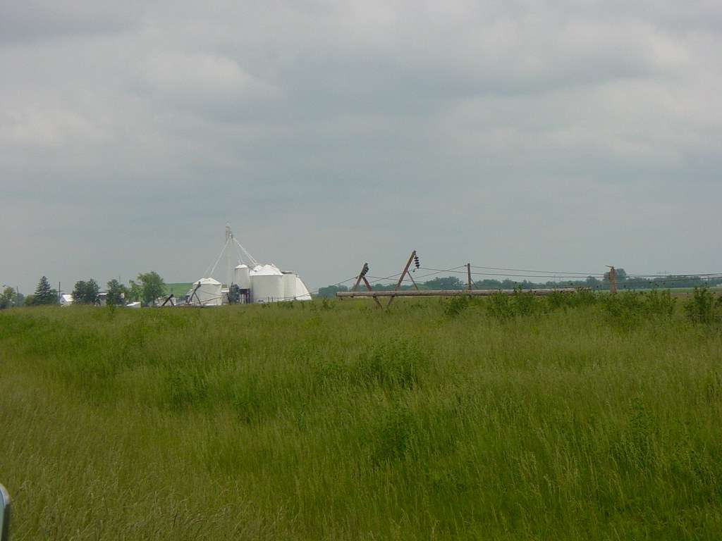 Pawnee, IL Storm damage from an F1 tornado. Charles Robinson Flickr