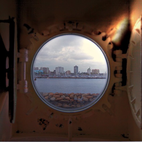 Porthole View A glimpse of downtown Long Beach from a star… Flickr
