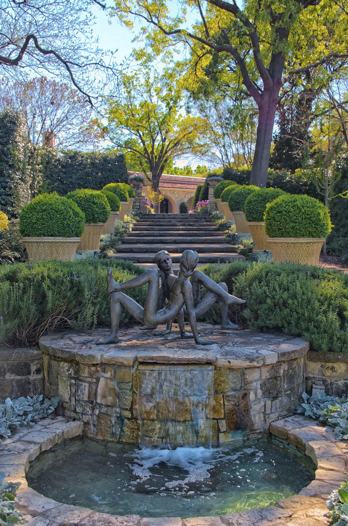 McCasland Sunken Garden Dallas Arboretum The garden, des… Flickr