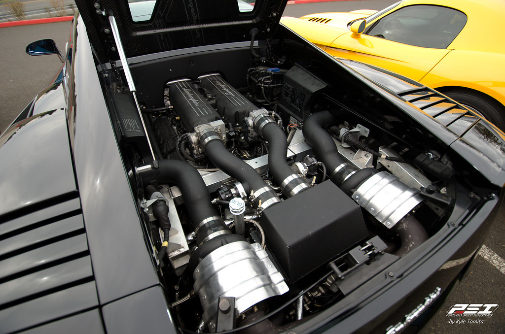 Lamborghini Gallardo Engine