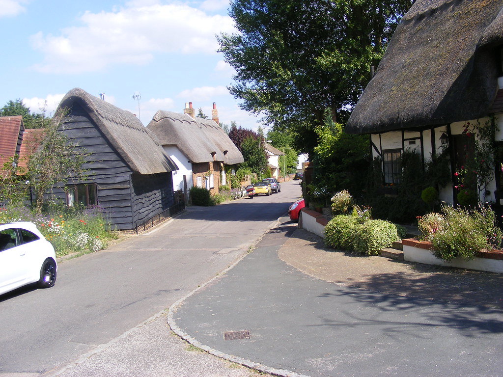 DSCF4195 Simpson Village,Milton Keynes Mike Traboe Flickr