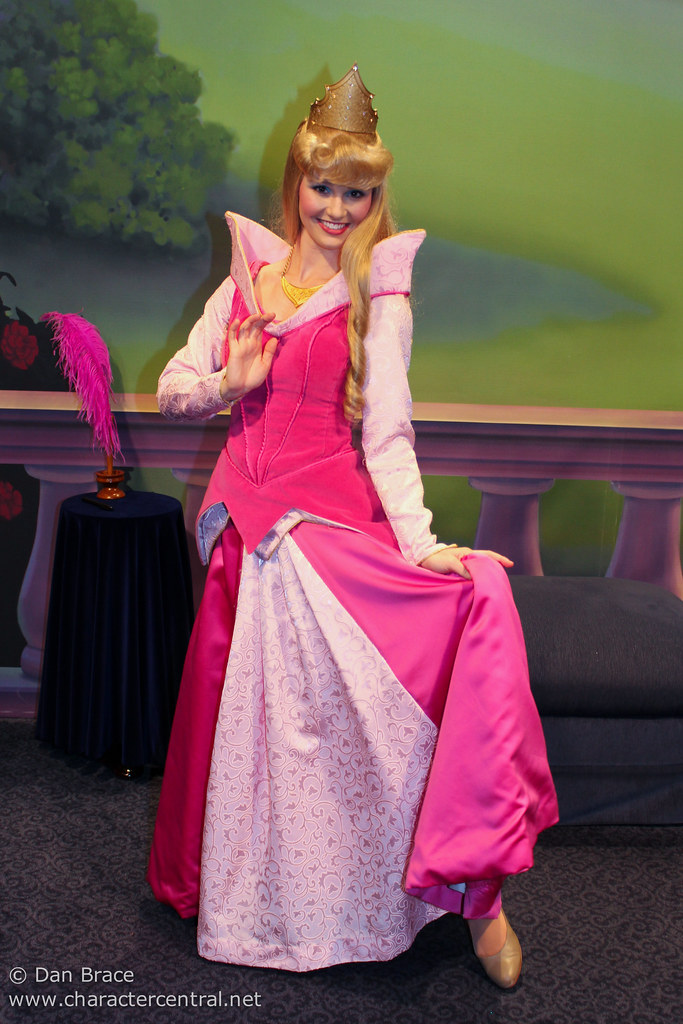 Meeting Princess Aurora Magic Kingdom, Walt Disney World. … Flickr