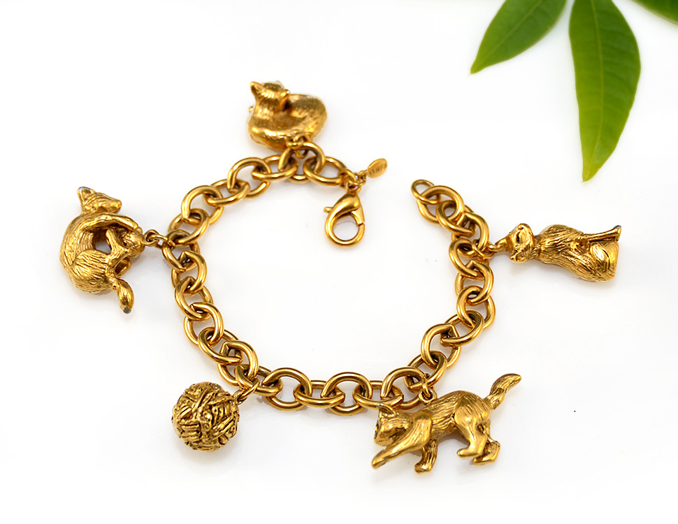Vintage Cat Charm Bracelet Gold Kitten MFA Museum Fine Art… Flickr
