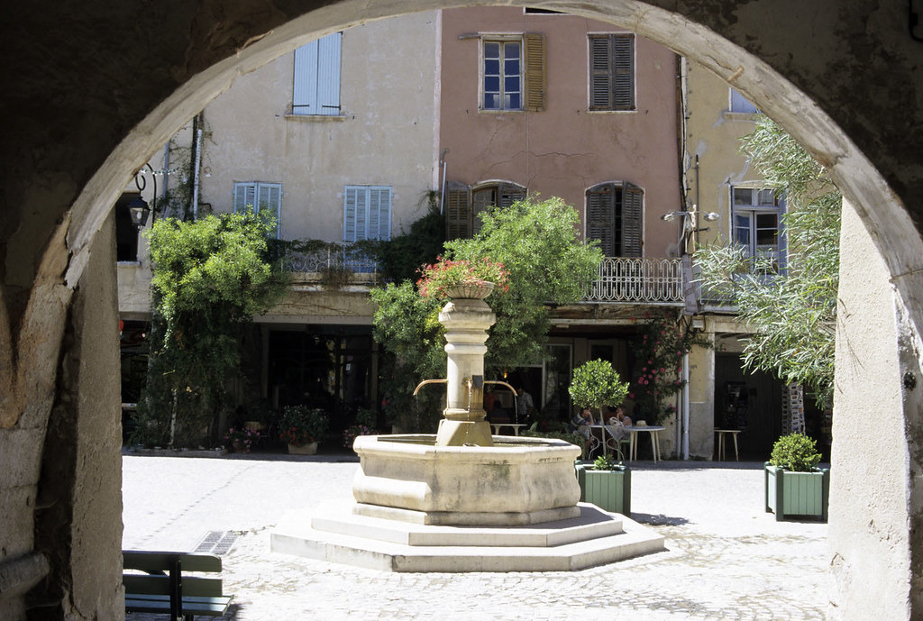 BUIS LES BARONNIES Escapade Résidences de Vacances Flickr