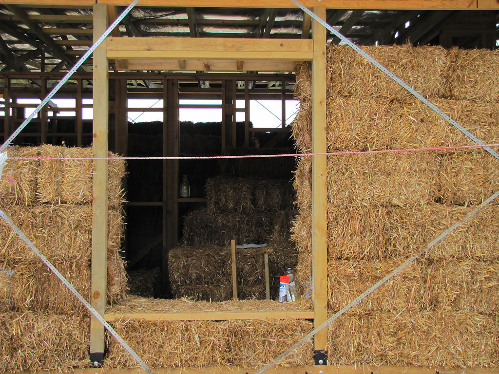 Straw Bale Office Wall and Window (Outside) Strawbale Ho… Flickr
