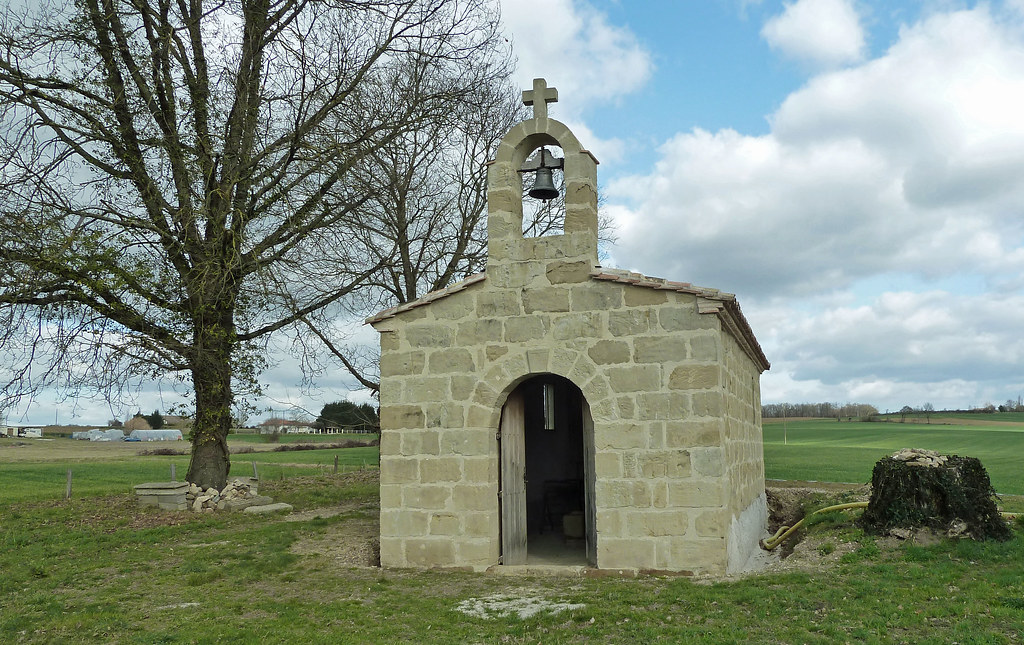 Saint Barthelemy d'Agenais Chapelle de Viraguet This tin… Flickr
