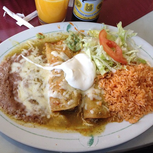 Enchilada Verde de Puerco Gallardo's .ahd. Flickr