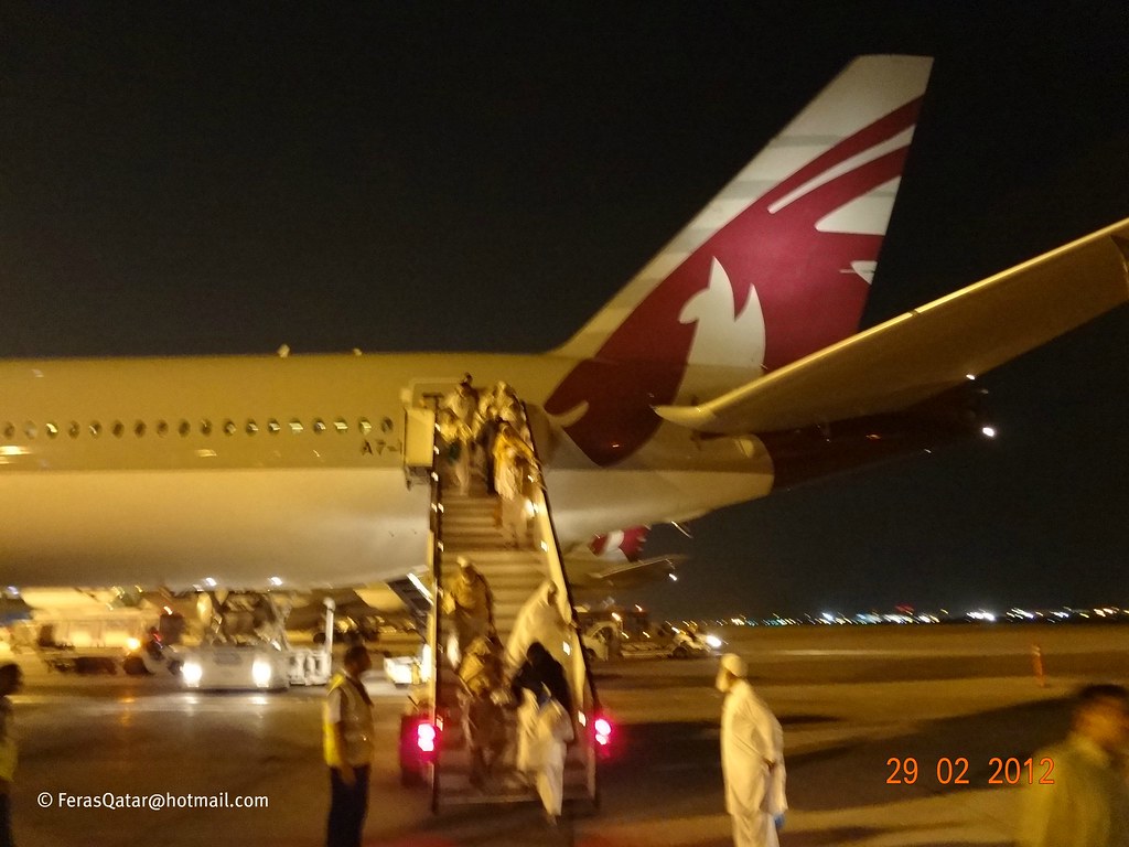 Arrival Doha Airport from Jeddah by Qatar Airways Boeing 7… Flickr
