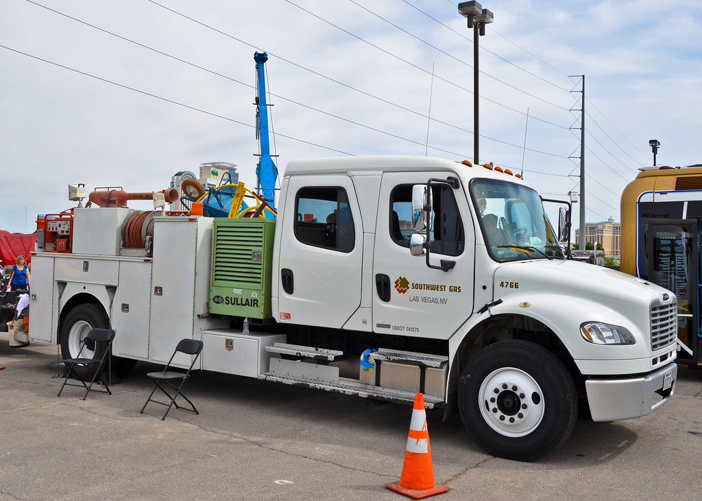 Freightliner Business Class M2 Southwest Gas, Las Vegas