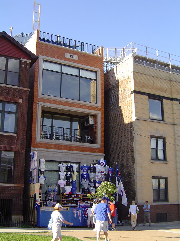 Houses outside Wrigley Field Cubs 1, Blue Jays 4 6/6/05 Flickr