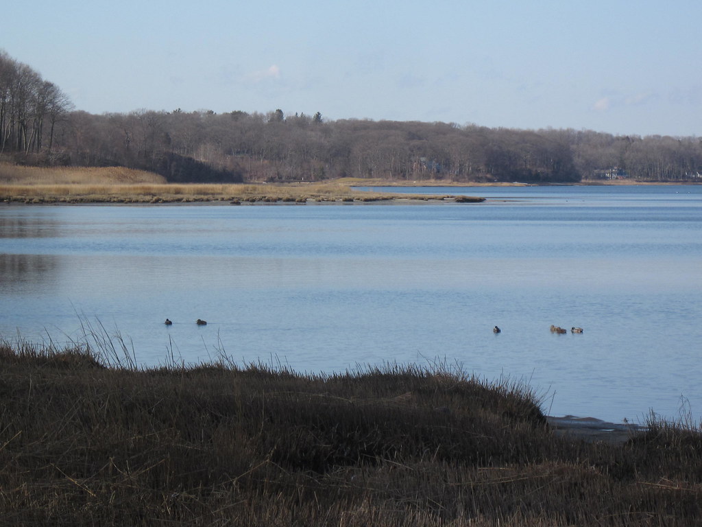 Cordwood Beach Head of the Harbor, New York Cordwood Bea… Flickr