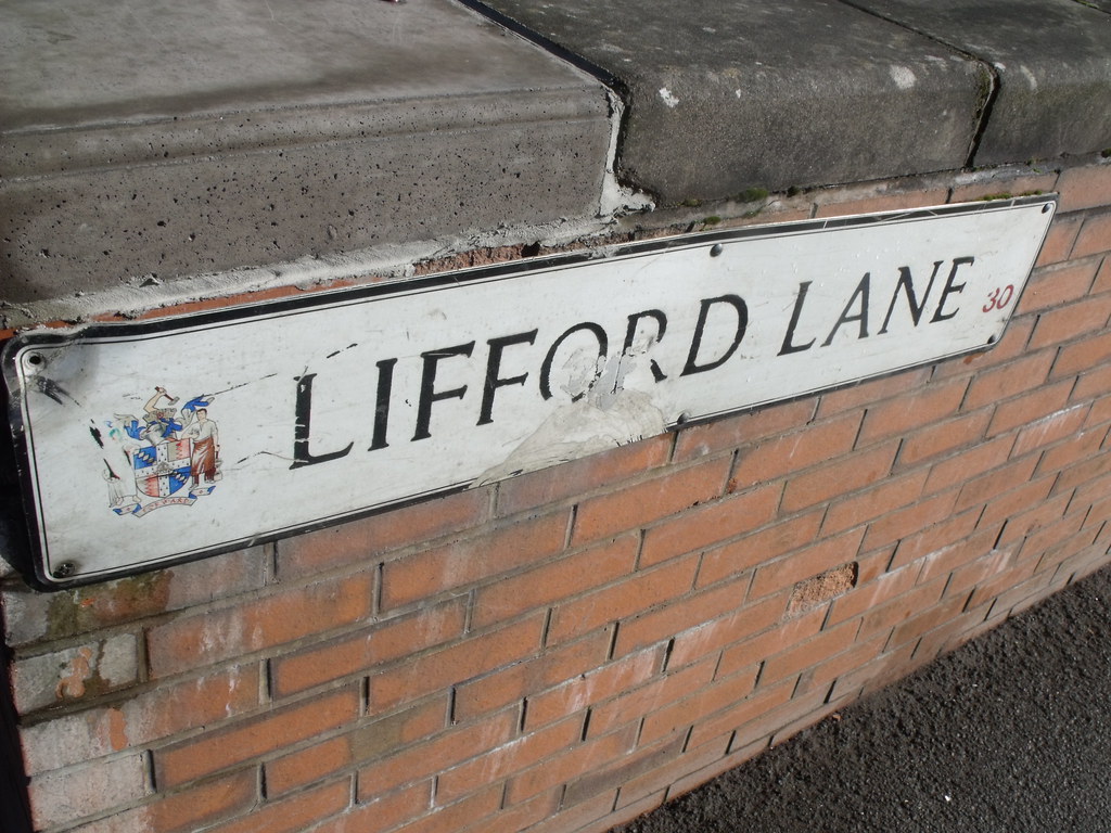 StratfordonAvon Canal Kings Norton Lifford Lane road sign a