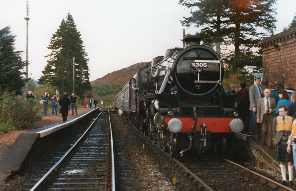 img089 5305 returning from fort william to edinburgh with … Flickr