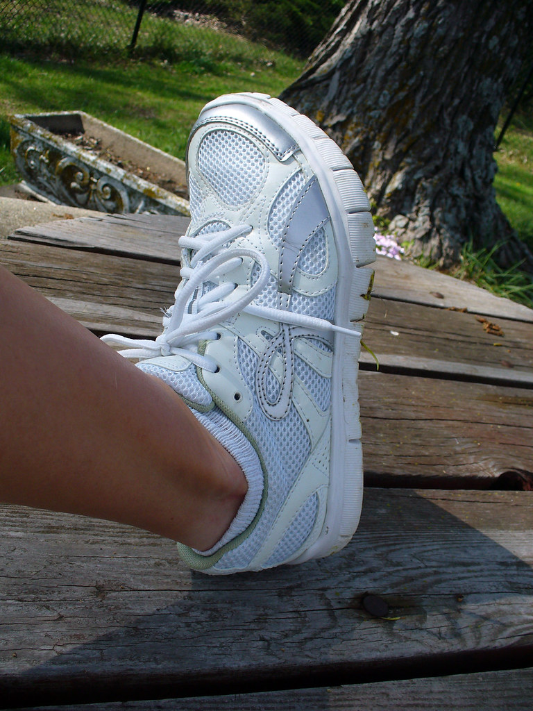 20120401 earth vegan shoes 0002 earth vegan sneaks f… Flickr