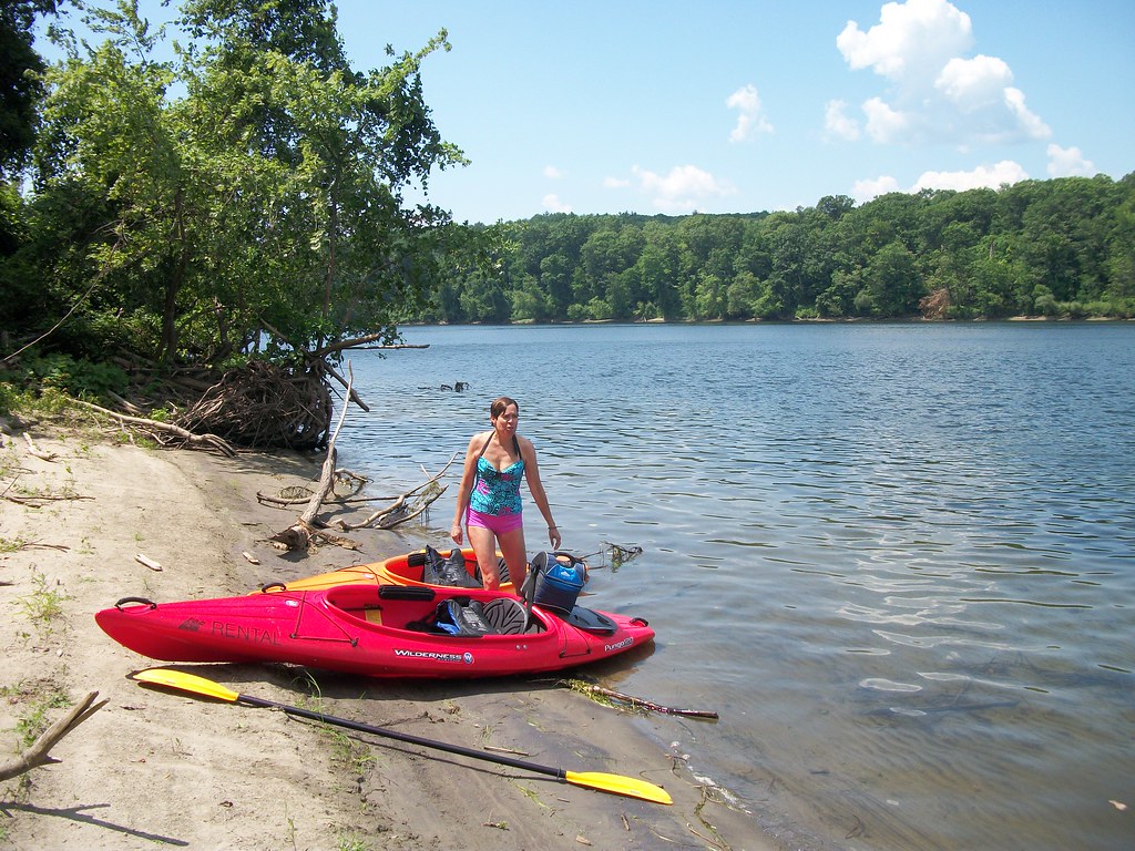 Running aground? kayaking on the Connecticut River Katley Flickr