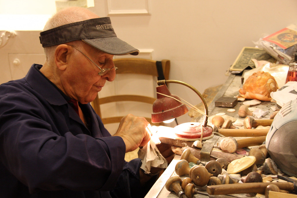 Master carver Cameo maker near Pompeii, Italy. Raised imag… Flickr