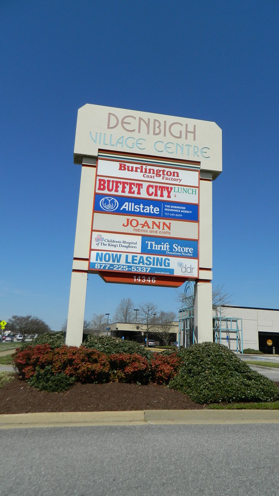 Denbigh Village Centre sign Denbigh Village Centre (276,53… Flickr