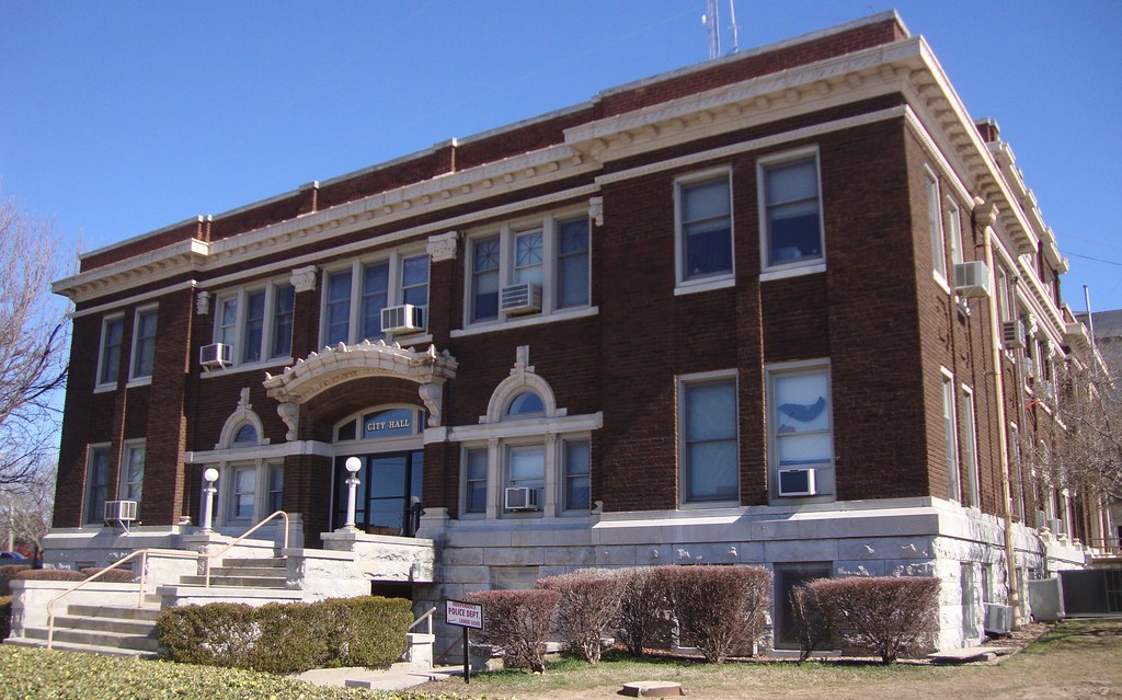 Independence, Kansas City Hall Built in 1916, using the de… Flickr