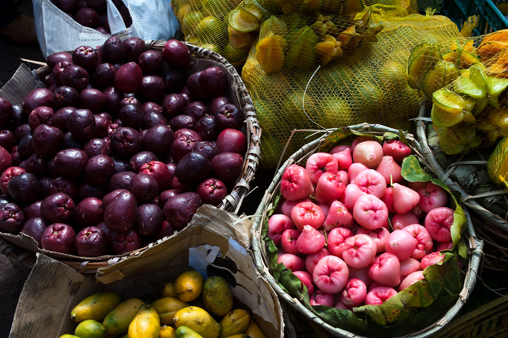 Frutas Belém PA Fruta jambo e carambola. O Jambo