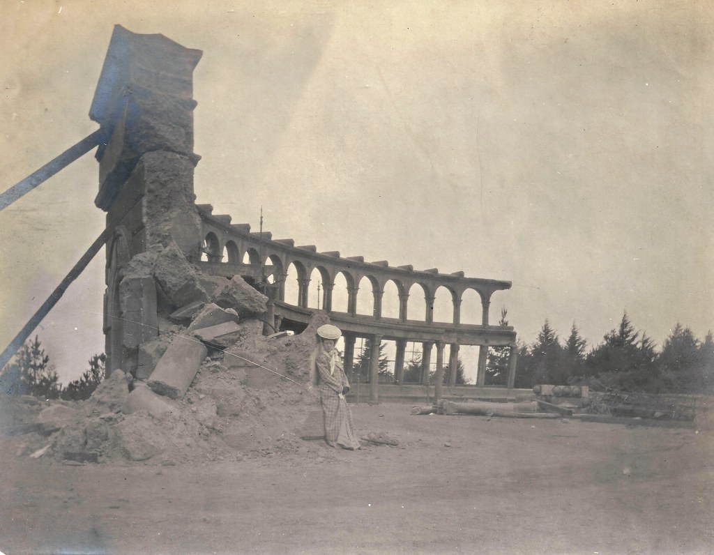 San Francisco, California, Strawberry Point Observatory, Ruins