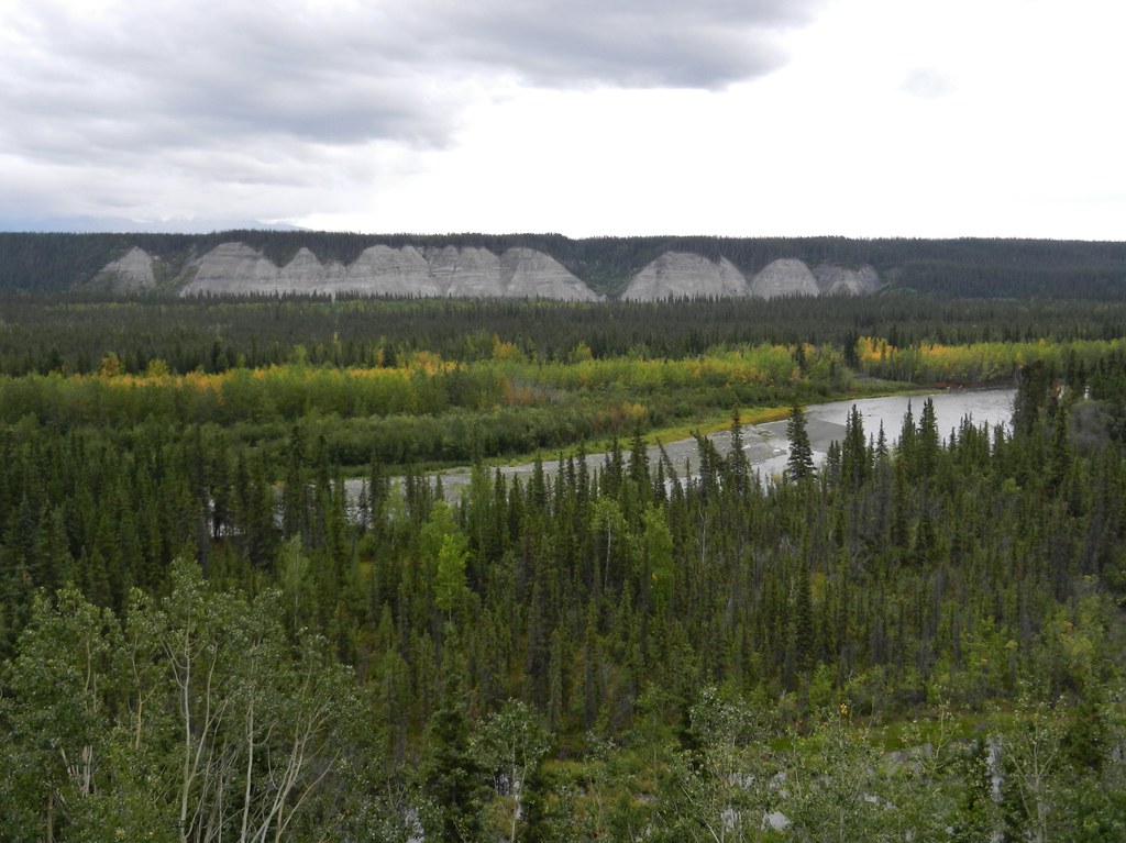 Gulkana River The Gulkana River connects with the Copper R… Flickr