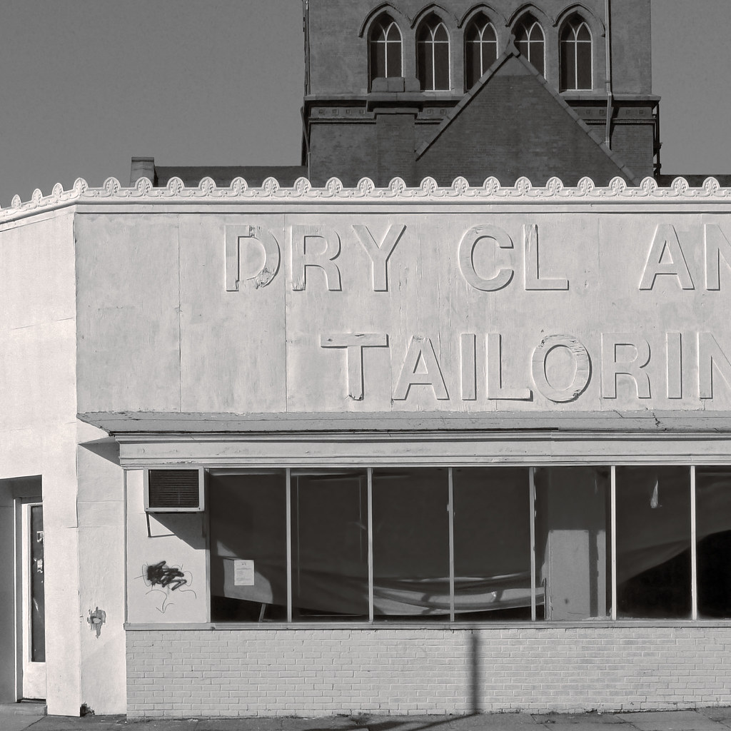 DC dry cleaner Dry Cleaner in northwestern Washington DC. Matt