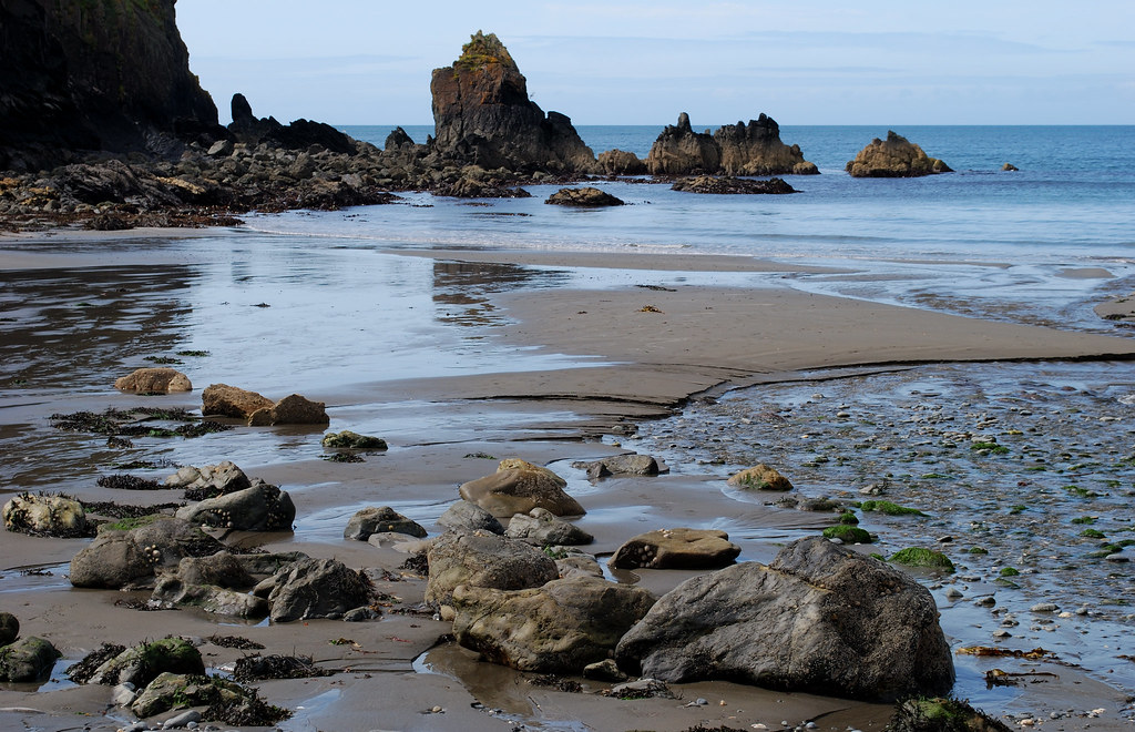 Pwllstrodur, Nr Mathry, North Pembrokeshire Carnachenwen Mathry Flickr