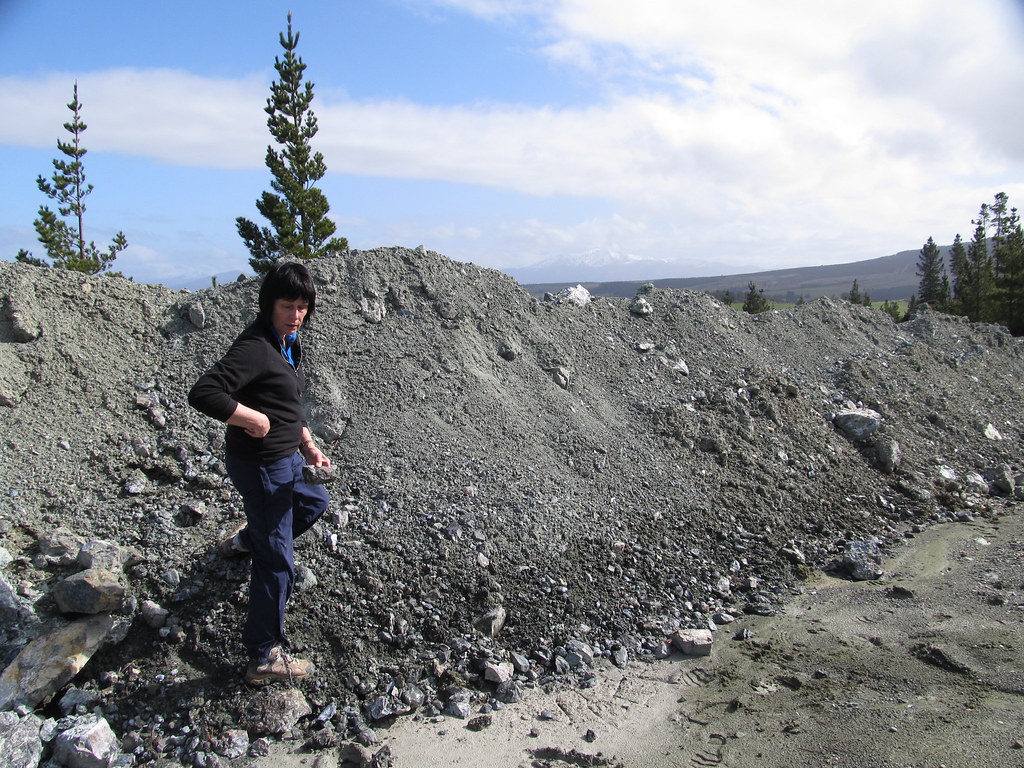 Mossburn Serpentine Quarry Magaret Otago Rock and Mineral Club Flickr