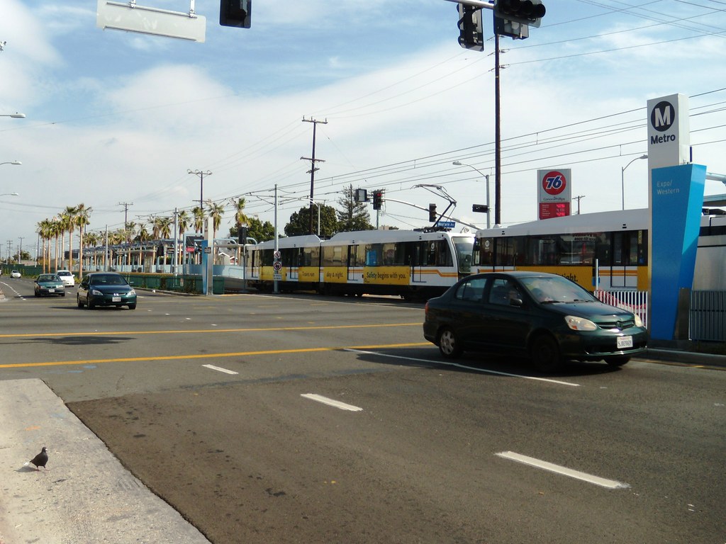 842 MTA Expo Line Test Train At Western Ave. 20120219 Flickr
