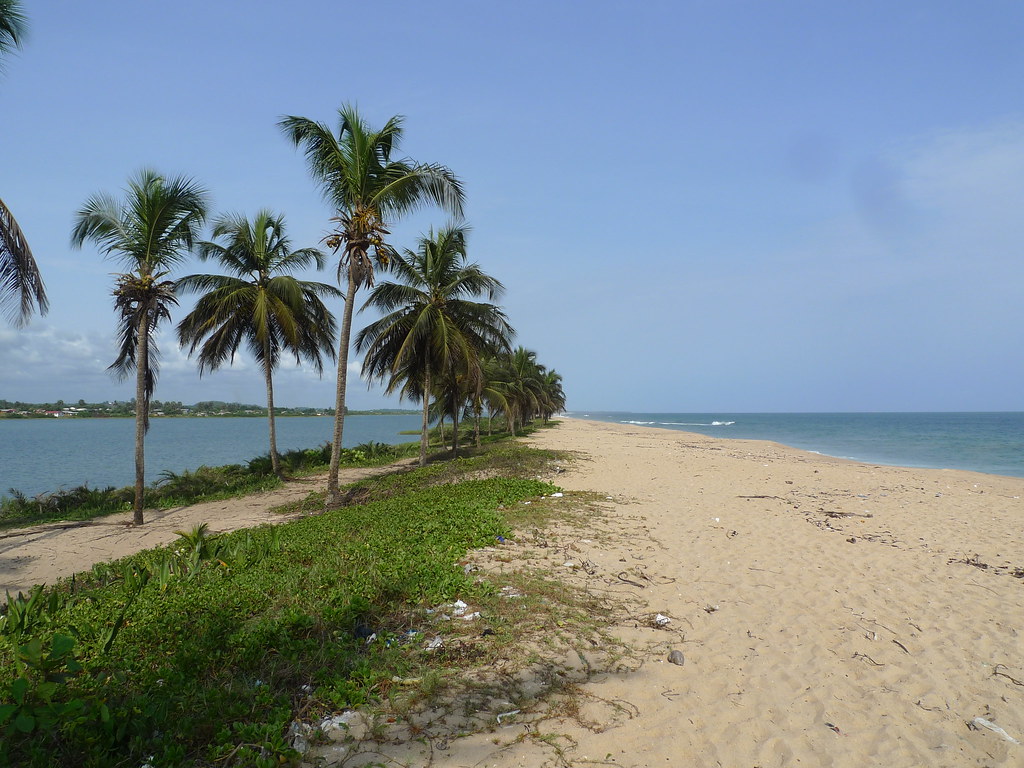 Harper beach, Southern Liberia Should be a paradises, inst… Flickr