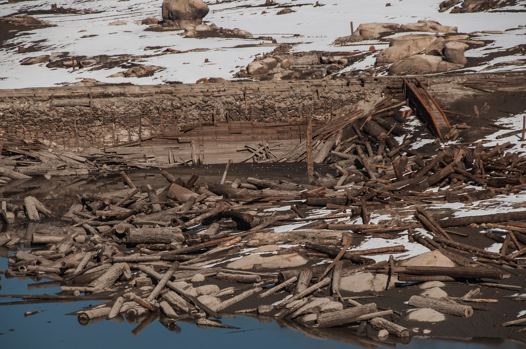 Shaver Lake Shaver Lake East of Fresno drained for mainten… Flickr