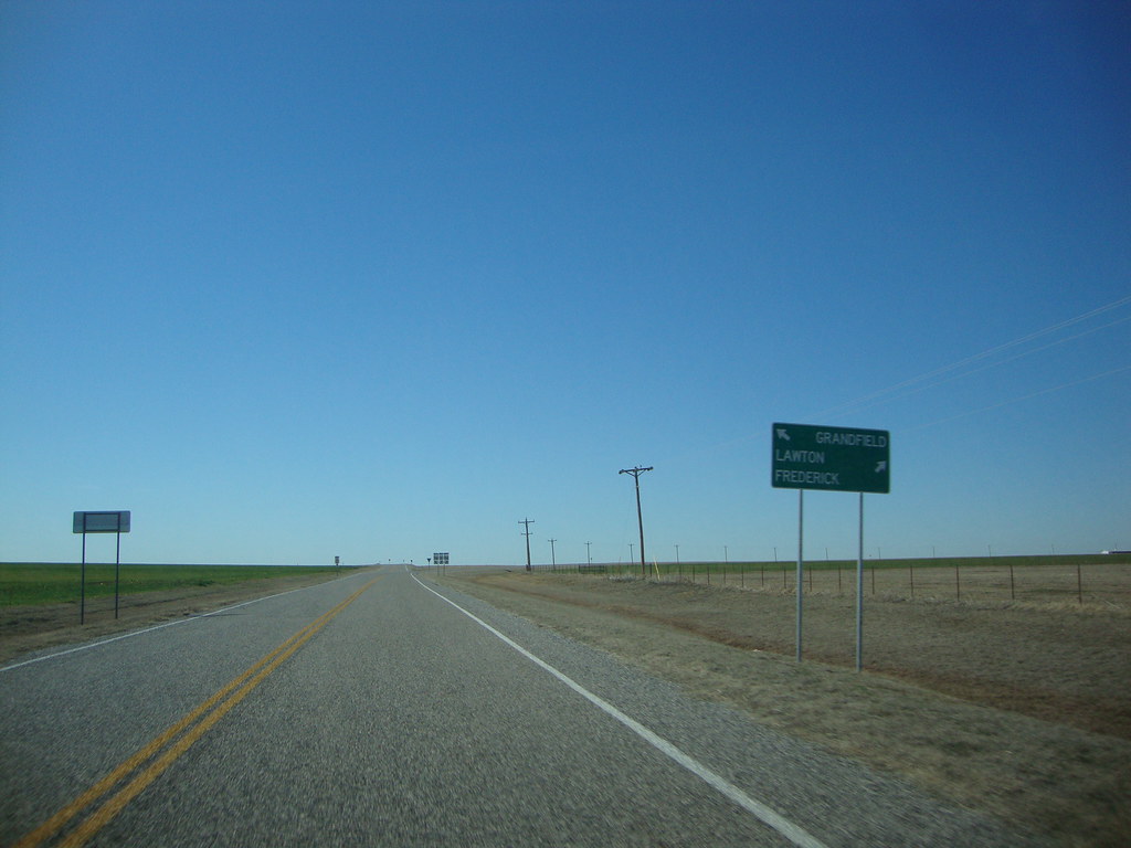 DSC07570 Use OK 36 South to Grandfield, OK 36 North to Law… Flickr