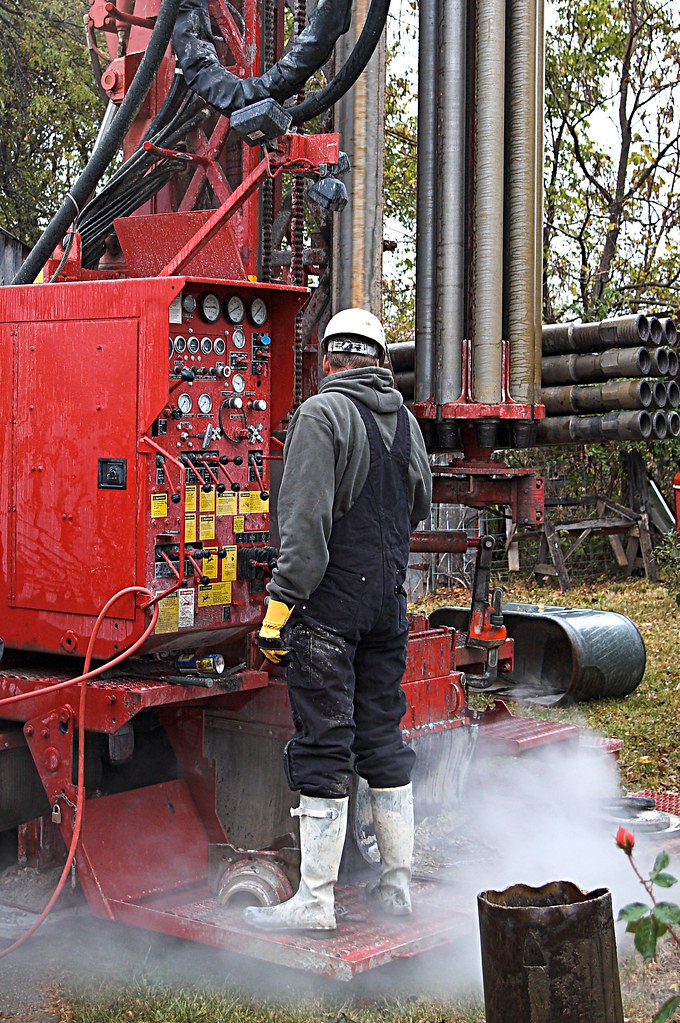 Well Driller Drilling our water well in October of 2006. T… Flickr