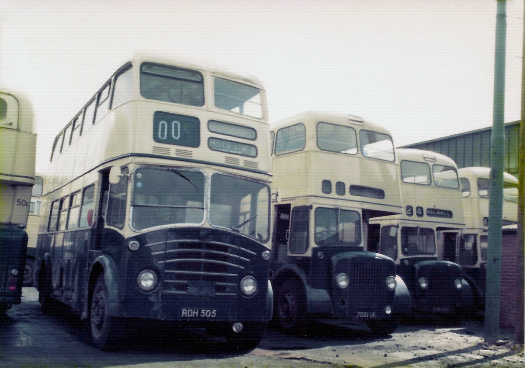 RDH505 Birchills garage 1977 WMPTE ex Walsall 815L was u… Flickr