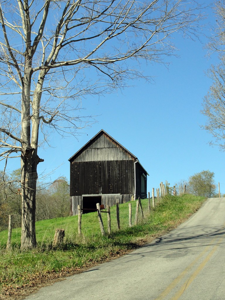 Ohio Adena Adena, Jefferson County, Ohio. e r j k . a m e r j k a