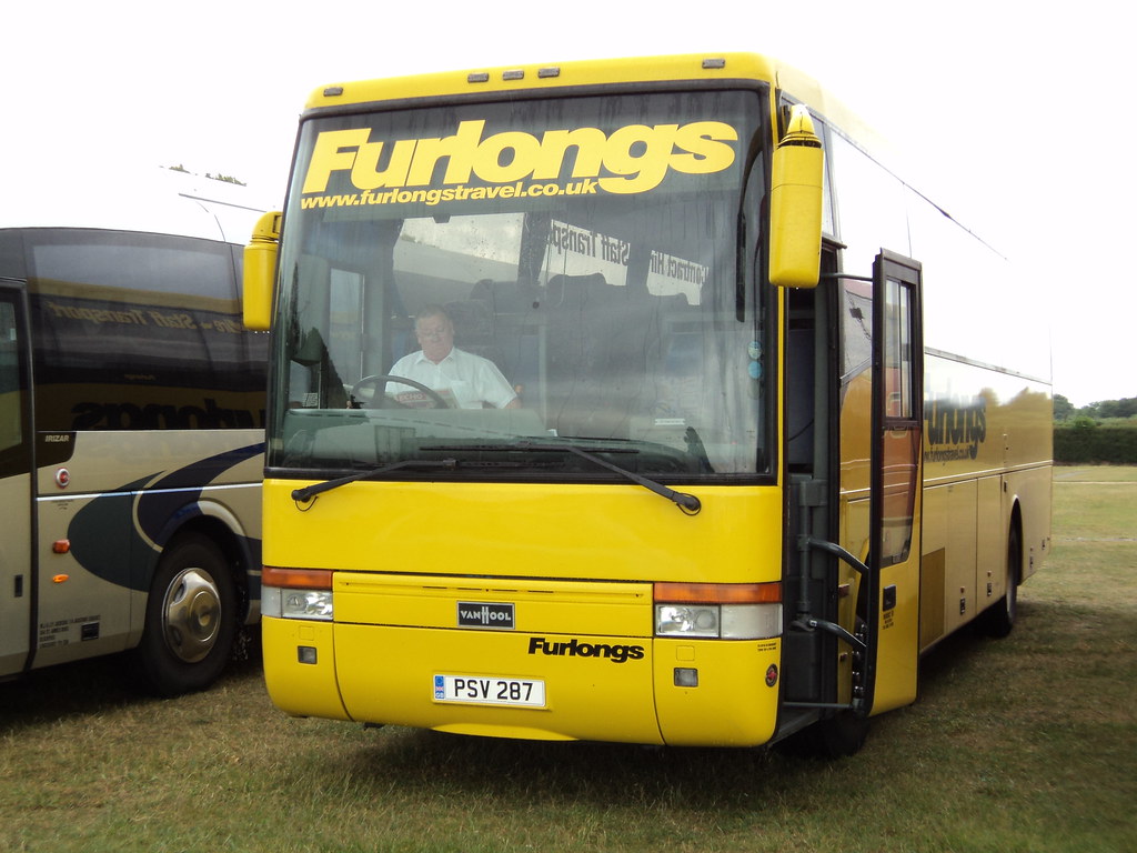 Furlongs Travel of Liverpool PSV287 Seen here at the racec… Flickr