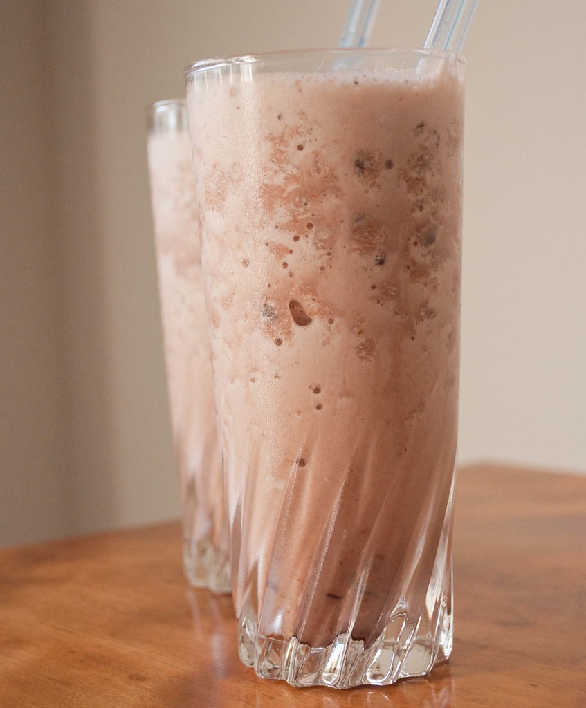 Almond Joy Smoothie Almond Joy Smoothie Recipe at www.conn… Flickr