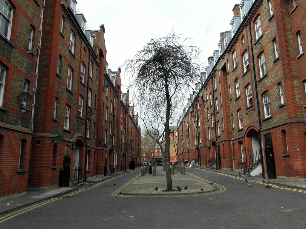 Walton and Henley Buildings Calvin Street, Bethnal Green. … Flickr
