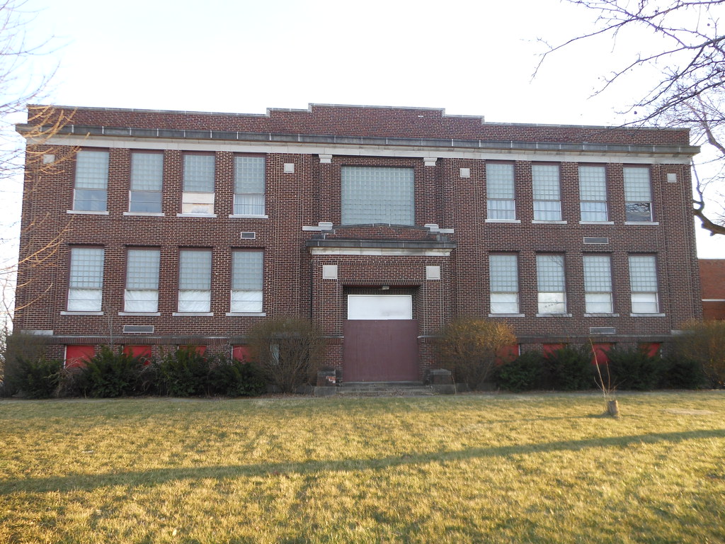 031012 Morral SchoolMorral, Ohio (11) Aaron Turner Flickr
