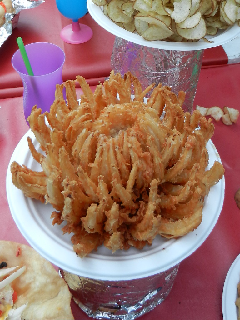 Fried Onion Blossom This delicious looking item was being … Flickr