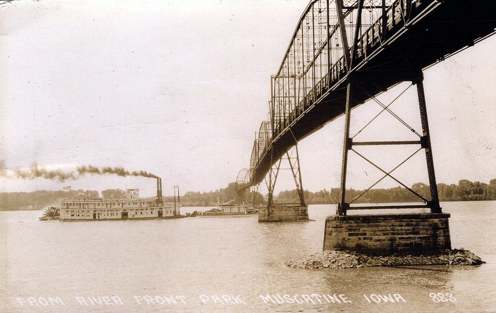 Muscatine High Bridge, Iowa, Illinois, Steamer, Steamboat,… Flickr
