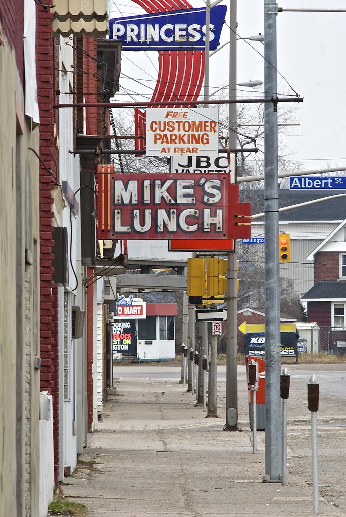 mike's lunch, sault ste. marie ontario Gore Street, Sault … Flickr