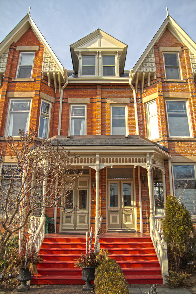 "Cabbagetown House" An HDR merge of photos I took of a hou… Flickr