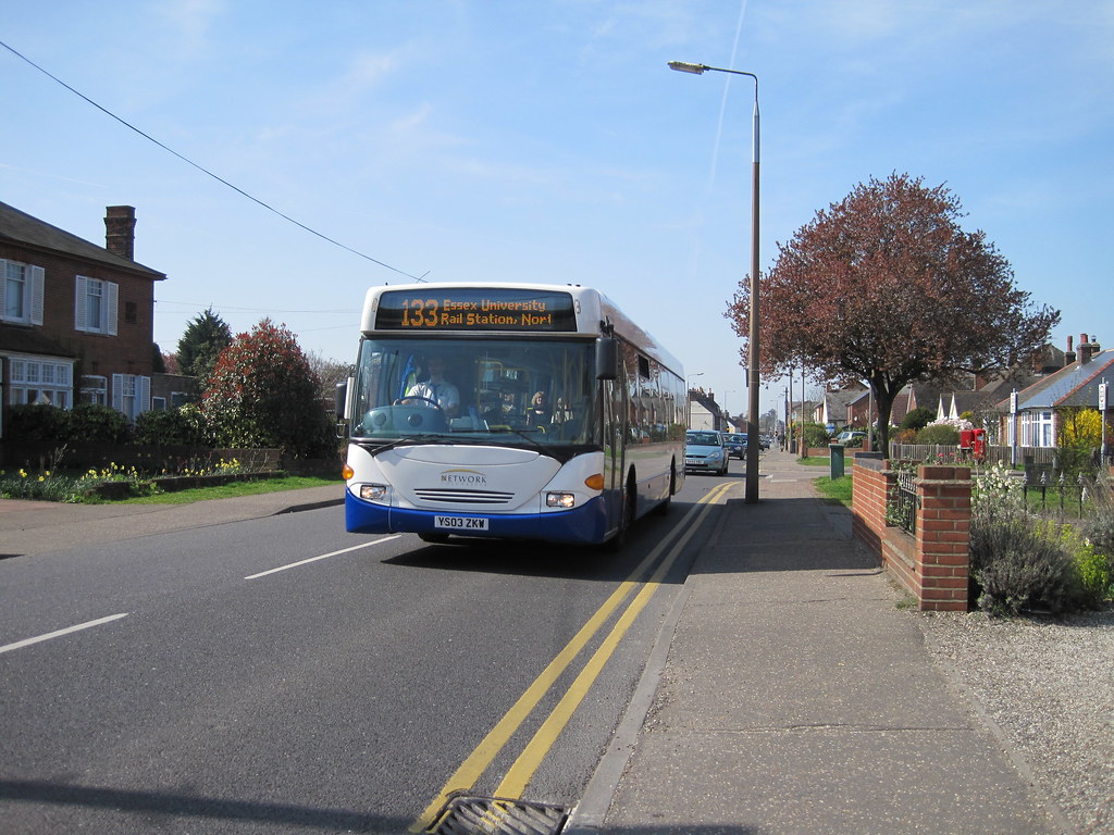 The passing traffic IMG_5419 Walking in Coggeshall Road a … Flickr