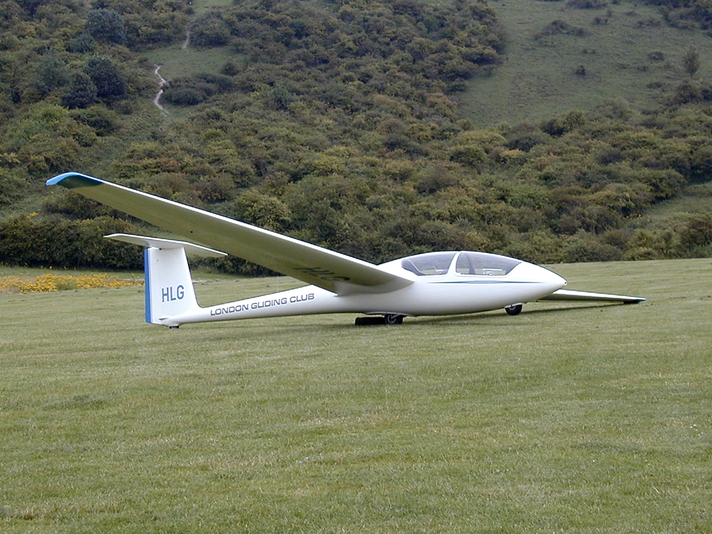 P8010492 K21 Glider Dunstable 30.07.02 Colin Lee Flickr