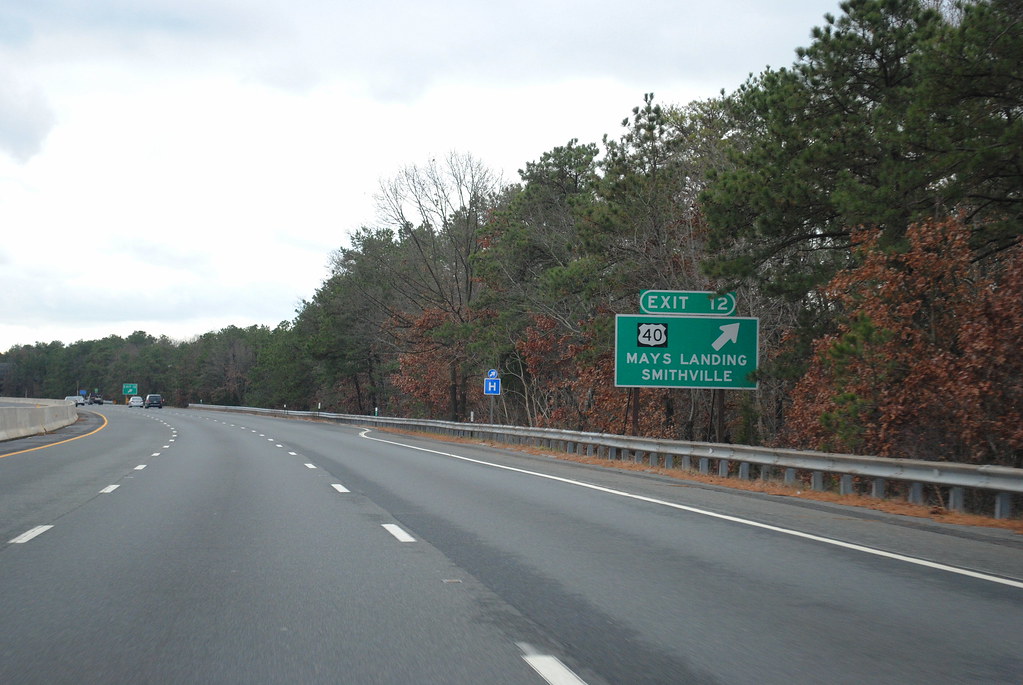 DSC_0867 Atlantic City Expressway eastbound at exit 12 in … Flickr